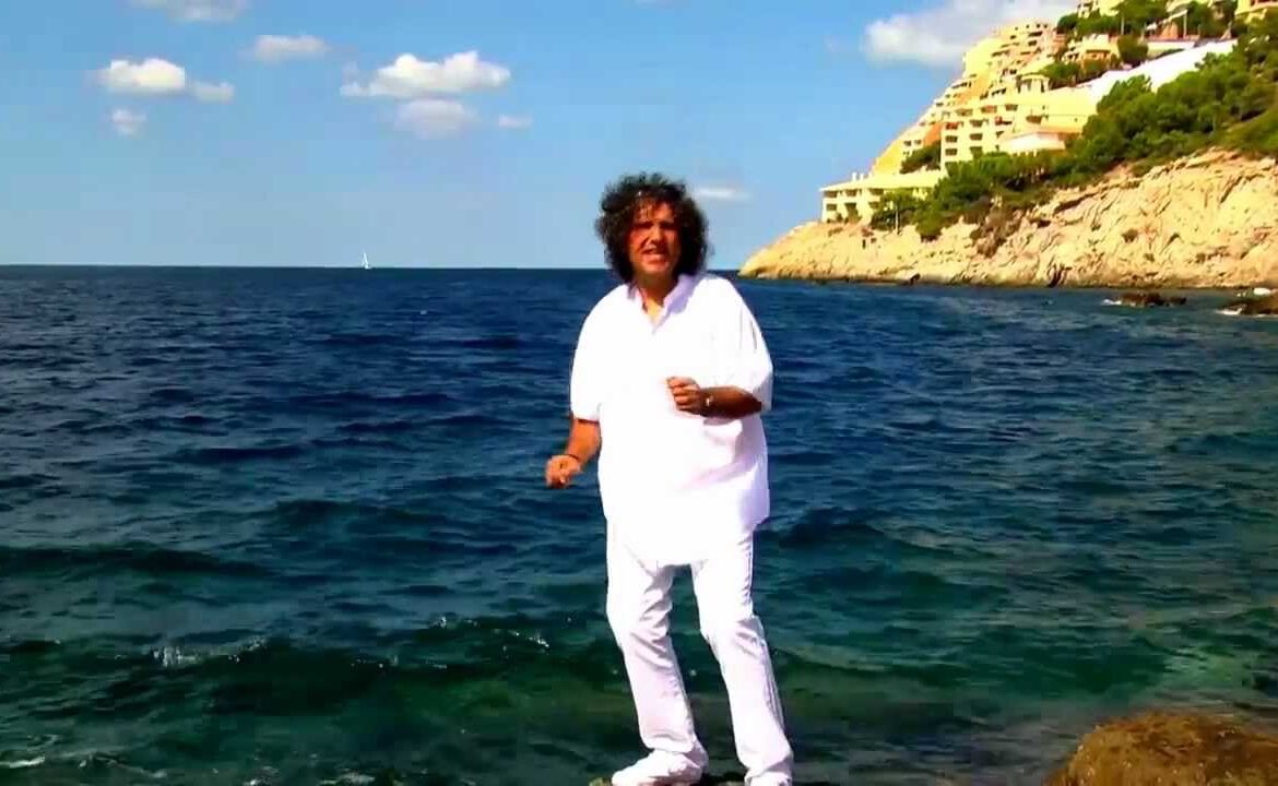 Ein Weisses Boot – (Video)